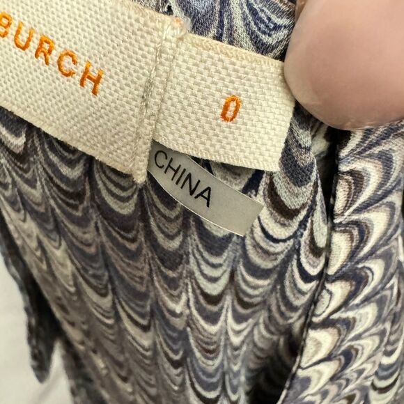 Tory Burch Long Sleeve Marbled Silk Dress - Picture 6 of 10